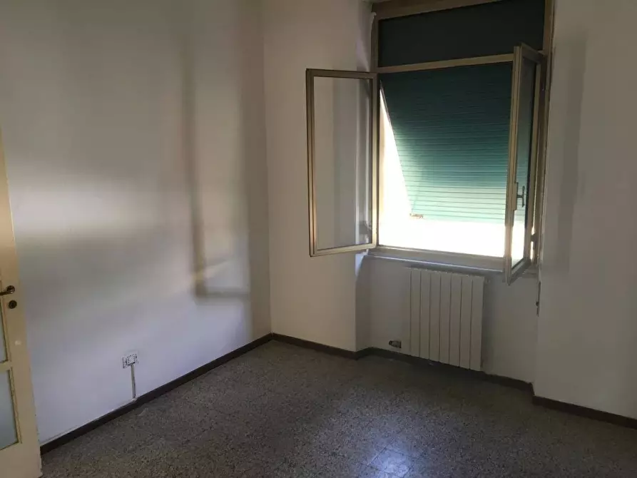 Immagine 7 di Appartamento in vendita  a Massa