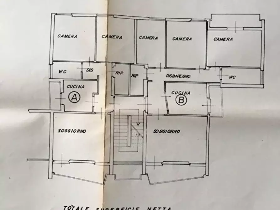 Immagine 17 di Appartamento in vendita  a Massa