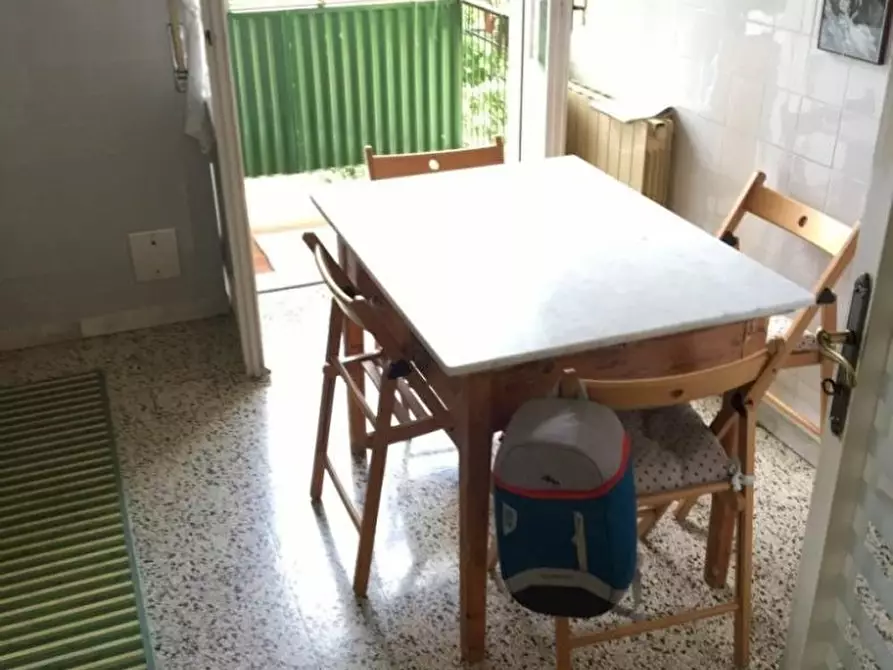 Immagine 4 di Appartamento in vendita  a Massa