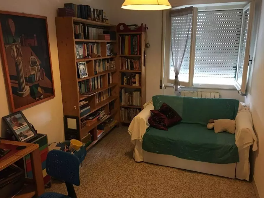 Immagine 6 di Appartamento in vendita  a Massa