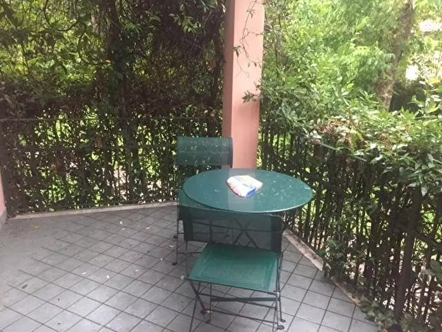 Immagine 7 di Appartamento in vendita  a Massa