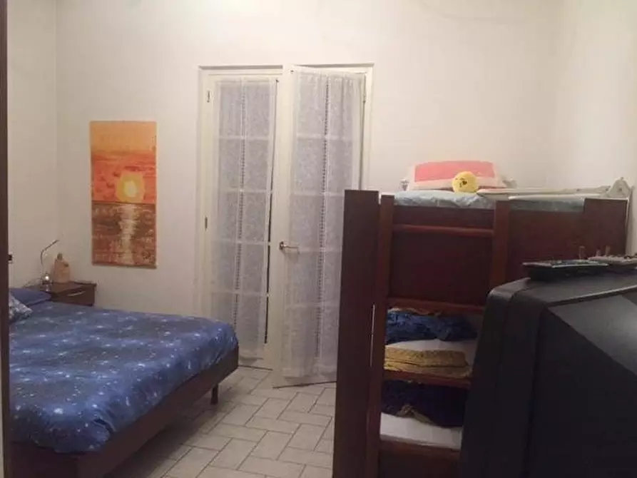 Immagine 3 di Appartamento in vendita  a Massa