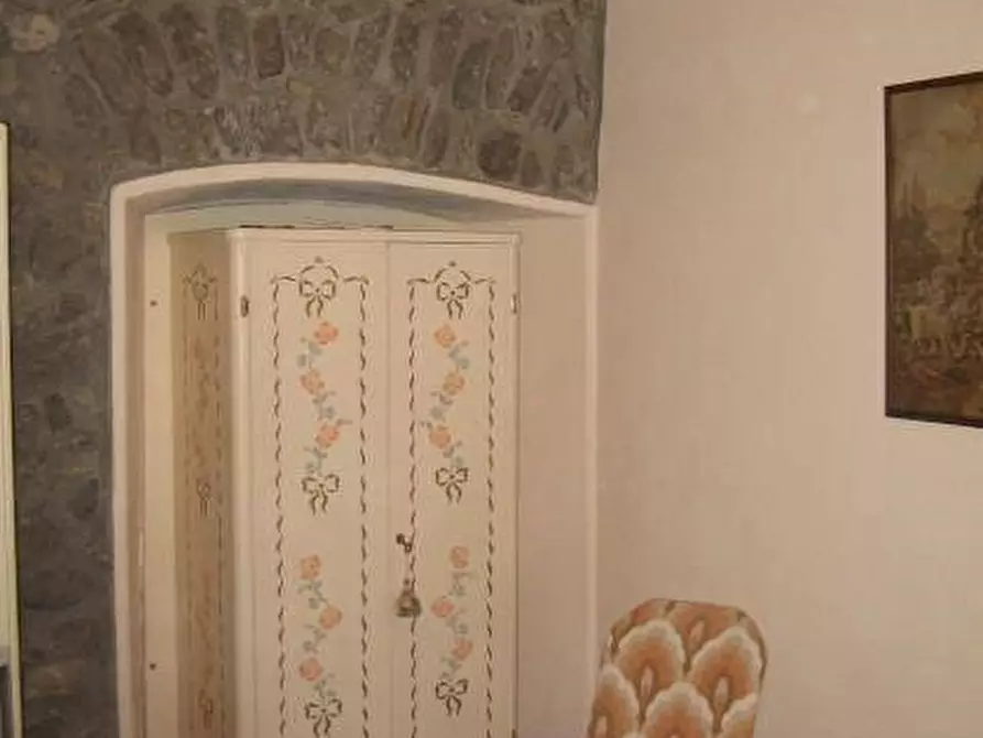 Immagine 11 di Casa indipendente in vendita  a Fivizzano