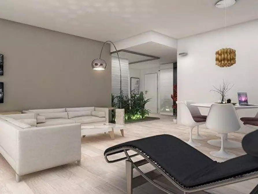 Immagine 15 di Mansarda in vendita  a Massa