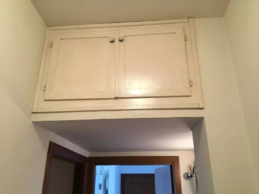 Immagine 5 di Appartamento in vendita  a Carrara