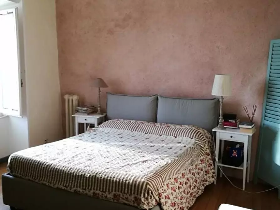 Immagine 5 di Casa indipendente in vendita  a Massa