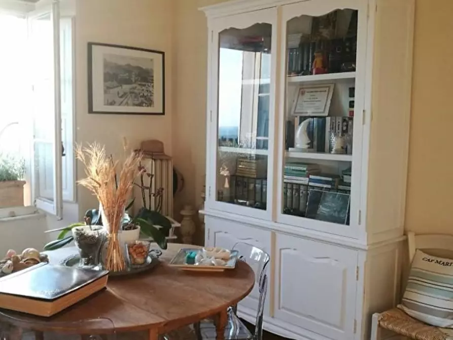 Immagine 3 di Casa indipendente in vendita  a Massa