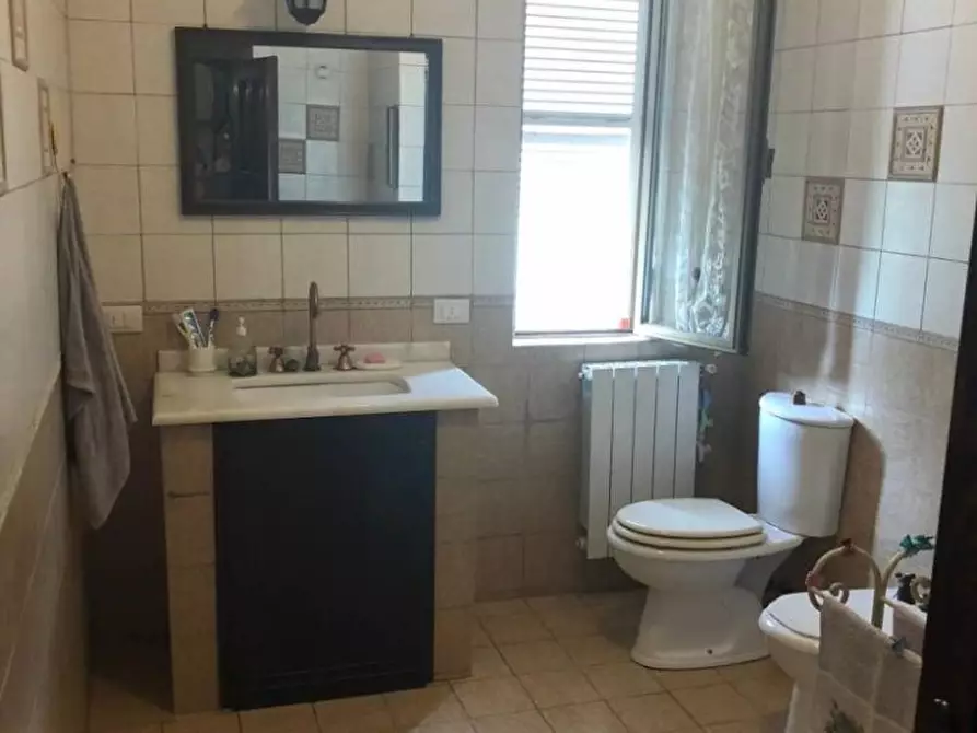 Immagine 6 di Casa indipendente in vendita  a Massa