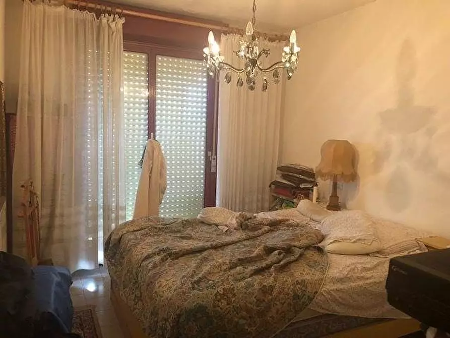 Immagine 3 di Appartamento in vendita  a Carrara