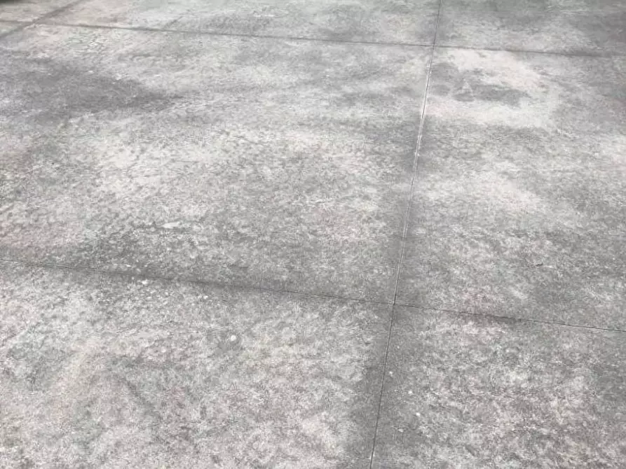 Immagine 18 di Capannone industriale in vendita  a Carrara