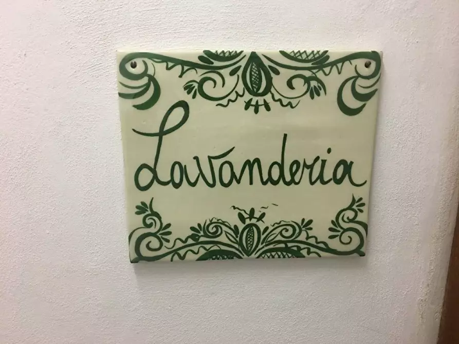 Immagine 17 di Appartamento in vendita  a Massa