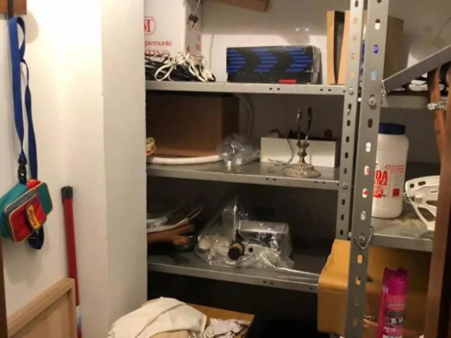 Immagine 14 di Appartamento in vendita  a Massa