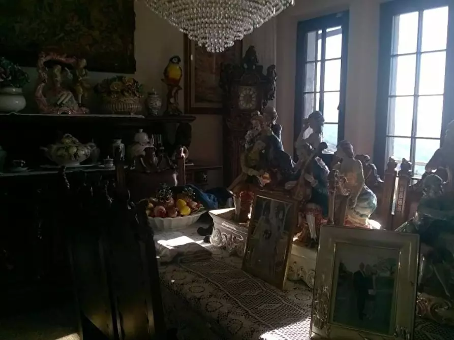 Immagine 8 di Casa indipendente in vendita  a Massa