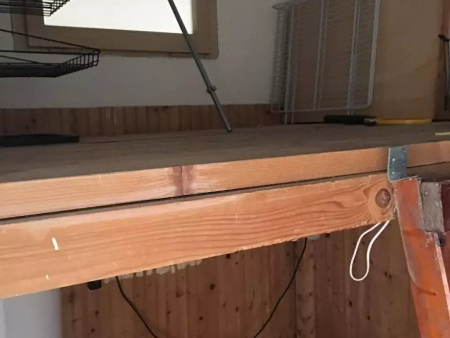 Immagine 6 di Negozio in affitto  a Massa