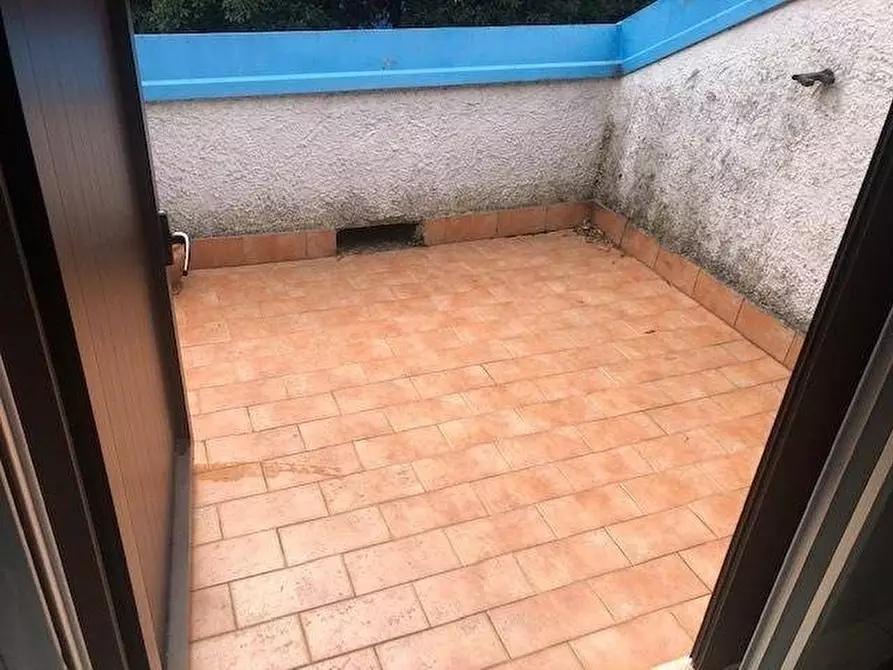 Immagine 12 di Appartamento in vendita  a Massa