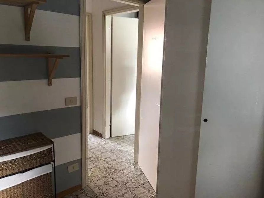 Immagine 6 di Appartamento in vendita  a Massa