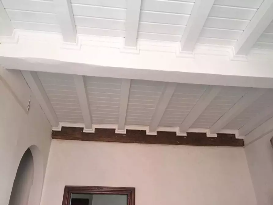 Immagine 4 di Casa indipendente in vendita  a Massa