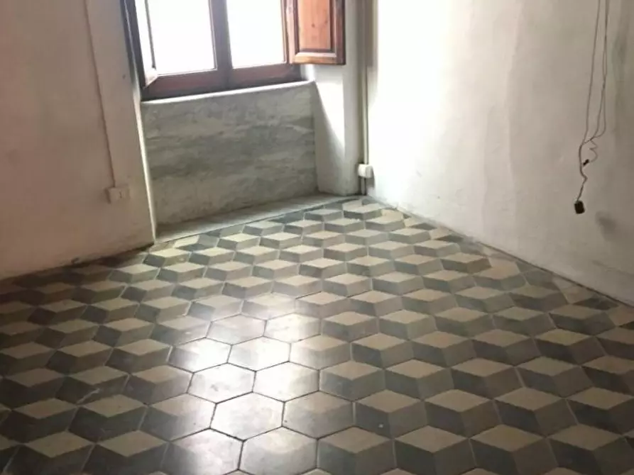Immagine 6 di Casa indipendente in vendita  a Massa
