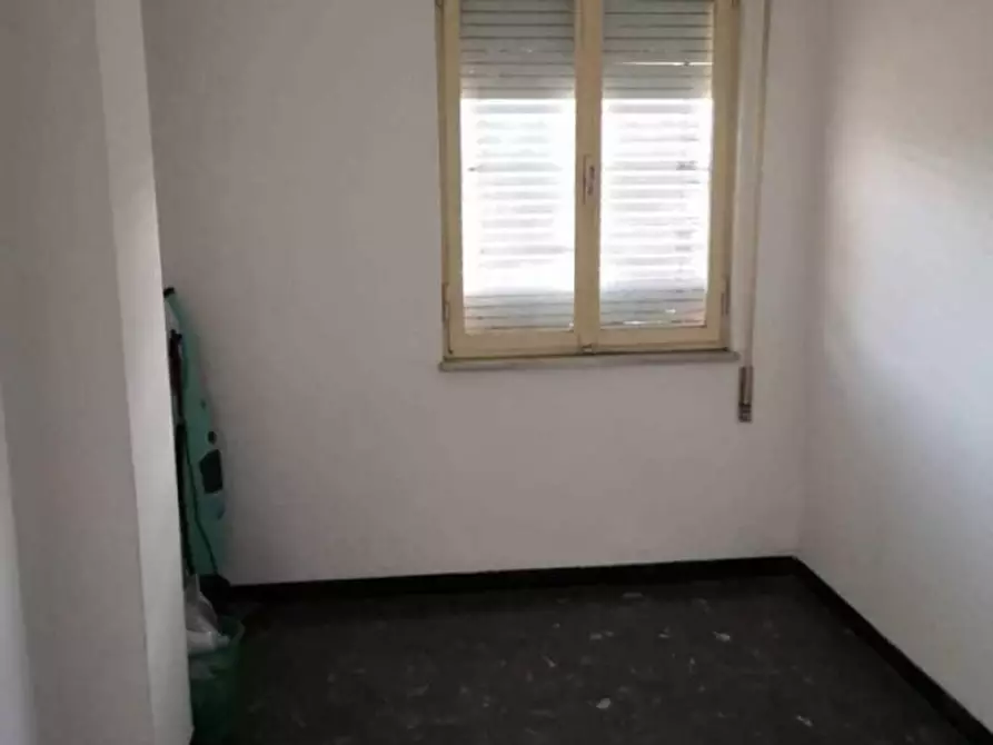 Immagine 7 di Appartamento in vendita  a Massa