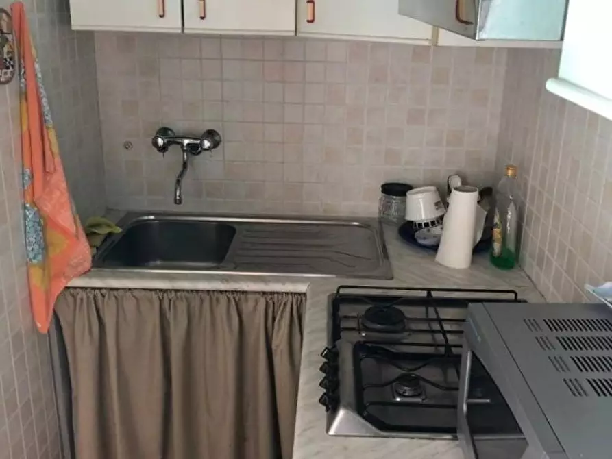 Immagine 7 di Villa in vendita  a Massa