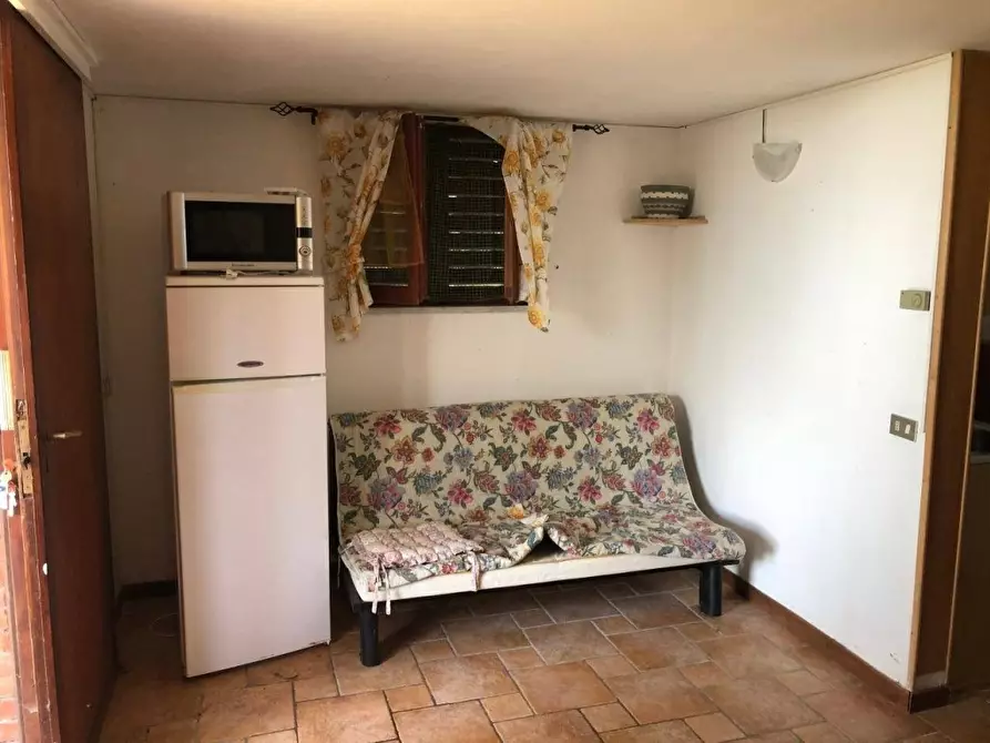 Immagine 16 di Villa in vendita  a Massa