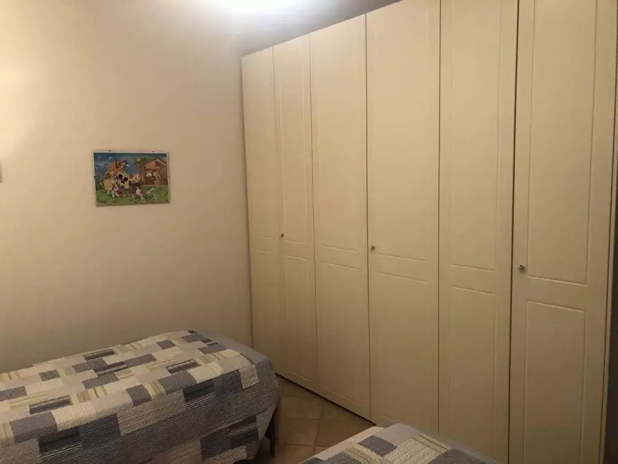 Immagine 16 di Mansarda in vendita  a Massa