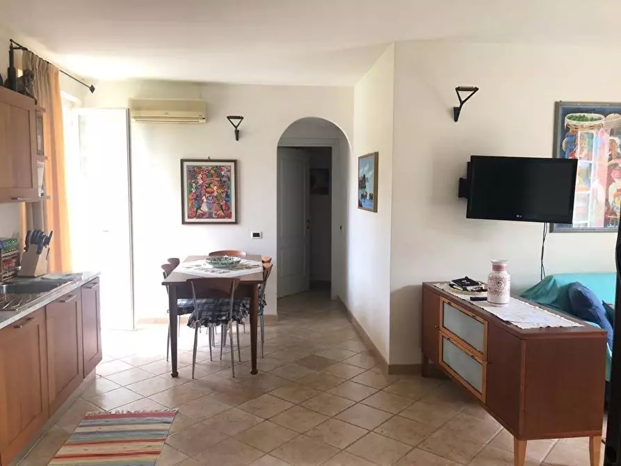 Immagine 3 di Mansarda in vendita  a Massa