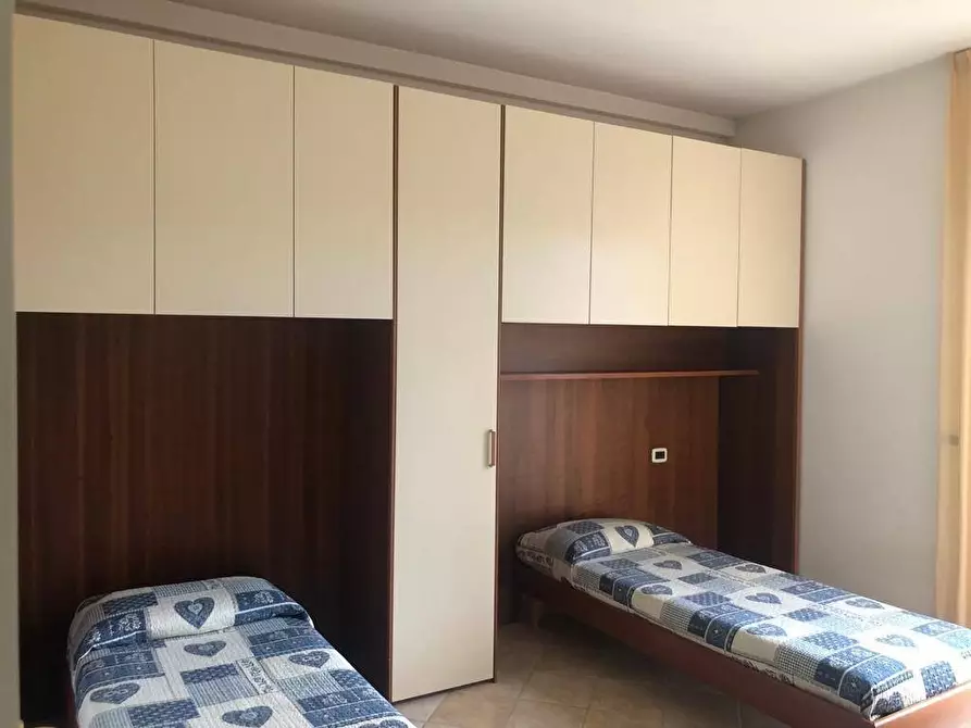 Immagine 16 di Mansarda in vendita  a Massa