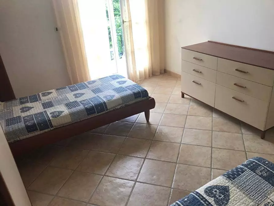 Immagine 17 di Mansarda in vendita  a Massa