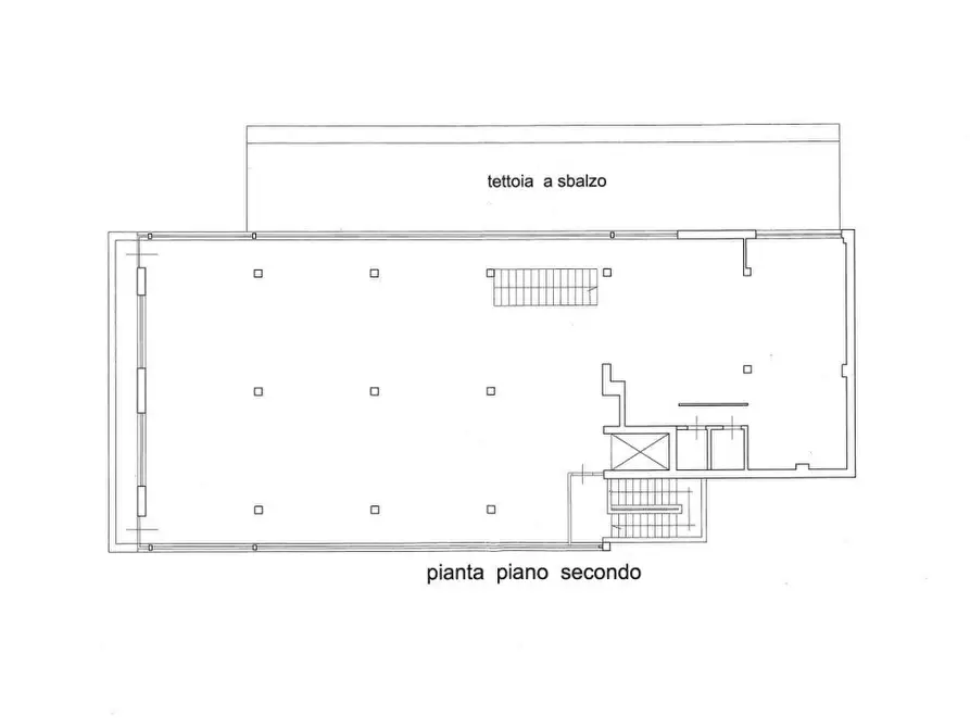Immagine 11 di Capannone industriale in affitto  a Massa
