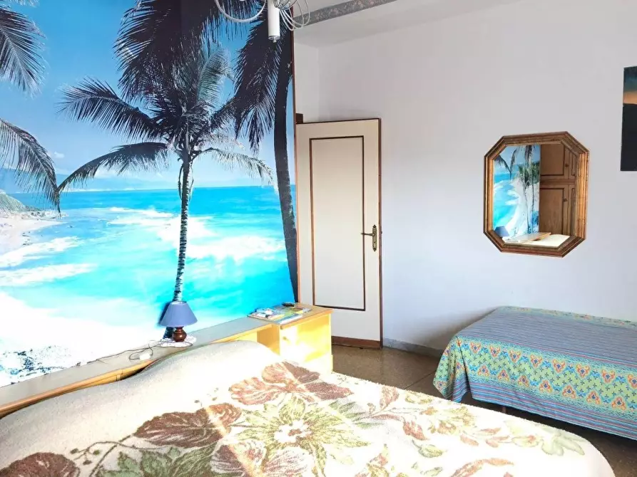 Immagine 9 di Appartamento in vendita  a Massa