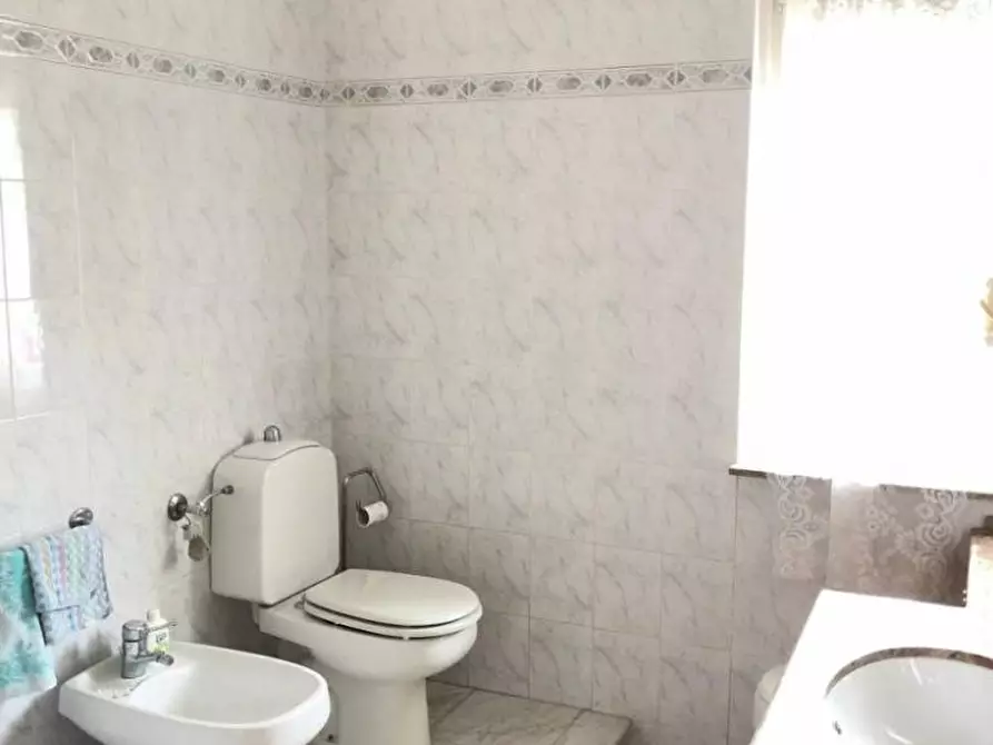 Immagine 14 di Appartamento in vendita  a Massa