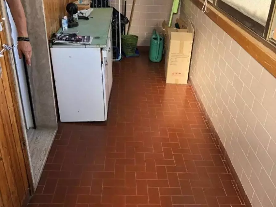 Immagine 13 di Appartamento in vendita  a Massa