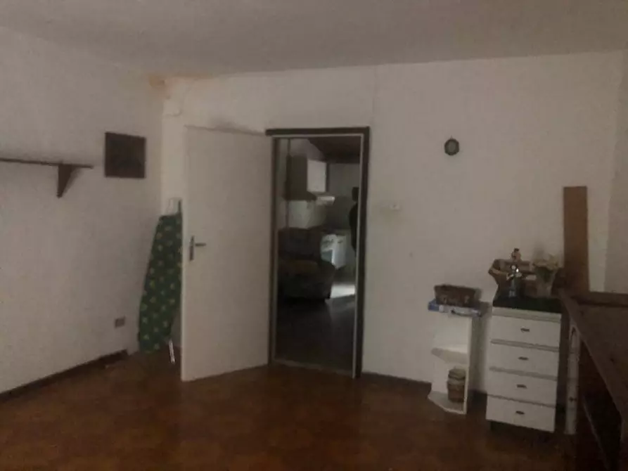 Immagine 7 di Casa indipendente in vendita  a Massa