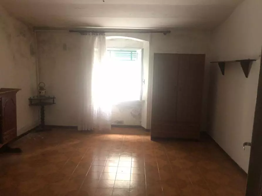 Immagine 6 di Casa indipendente in vendita  a Massa