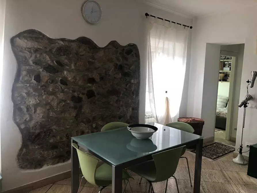 Immagine 4 di Appartamento in vendita  a Carrara