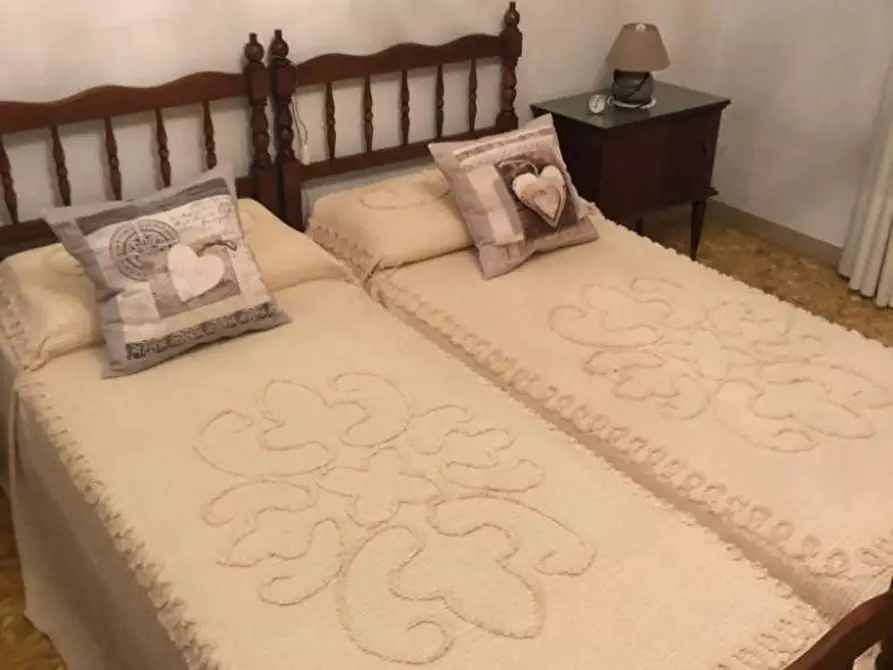 Immagine 9 di Appartamento in vendita  a Massa