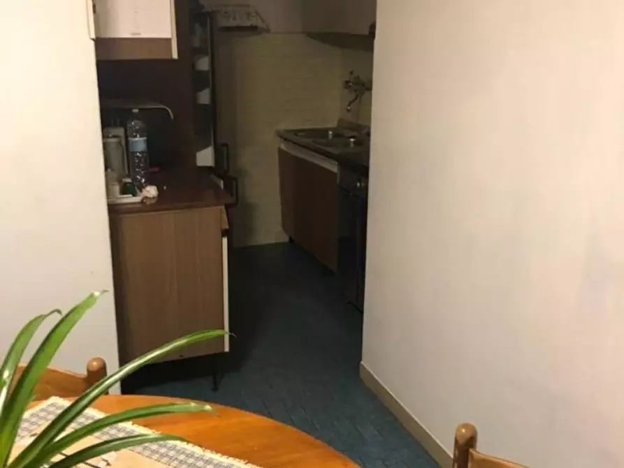 Immagine 6 di Appartamento in vendita  a Massa