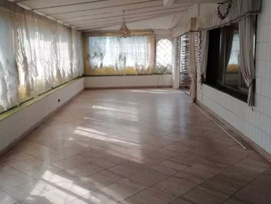 Immagine 3 di Negozio in vendita  a Forte Dei Marmi