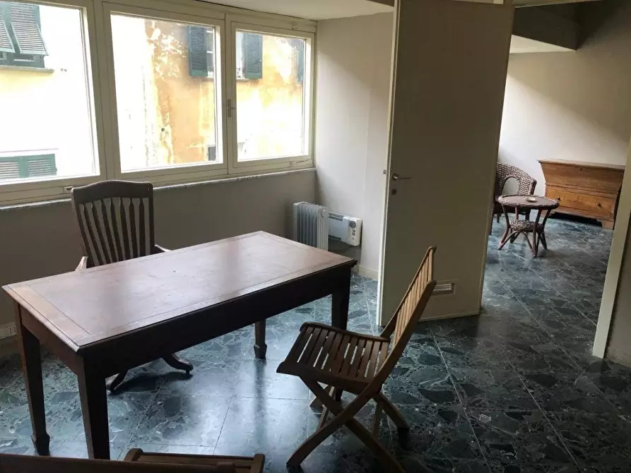 Immagine 3 di Ufficio in vendita  a Massa