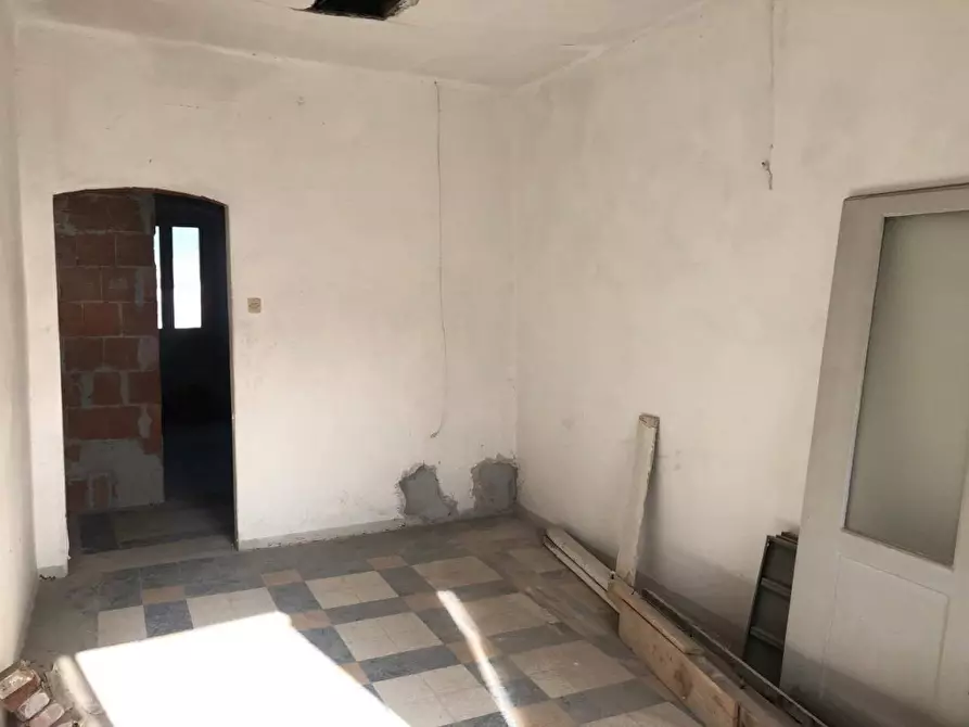 Immagine 3 di Appartamento in vendita  a Massa