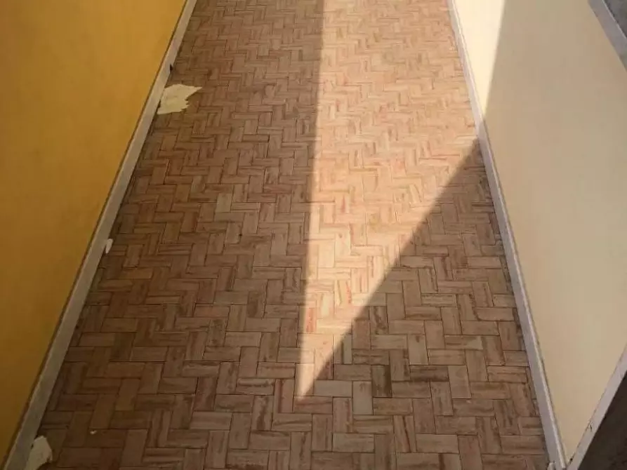 Immagine 15 di Appartamento in vendita  a Massa