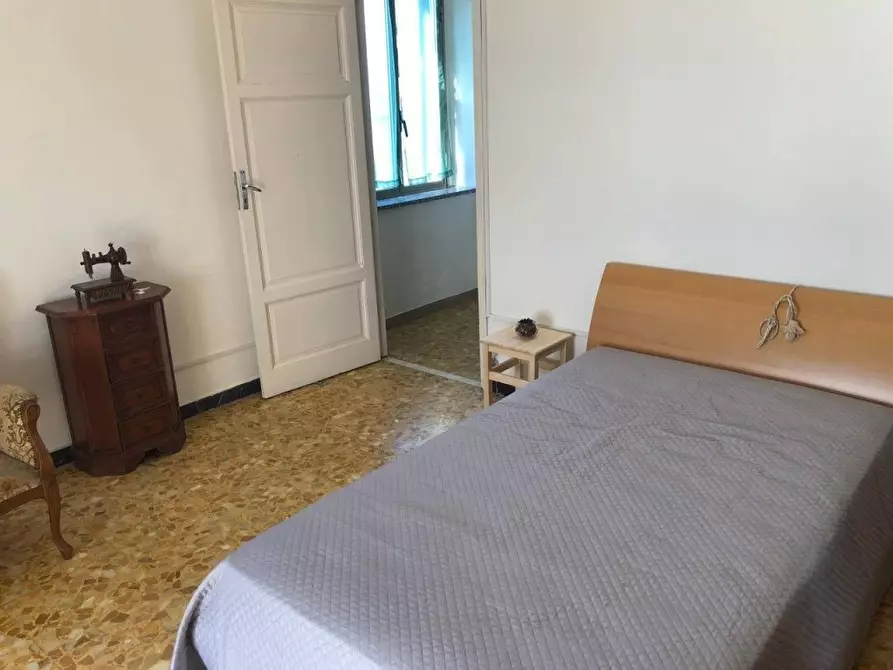 Immagine 5 di Casa indipendente in vendita  a Massa