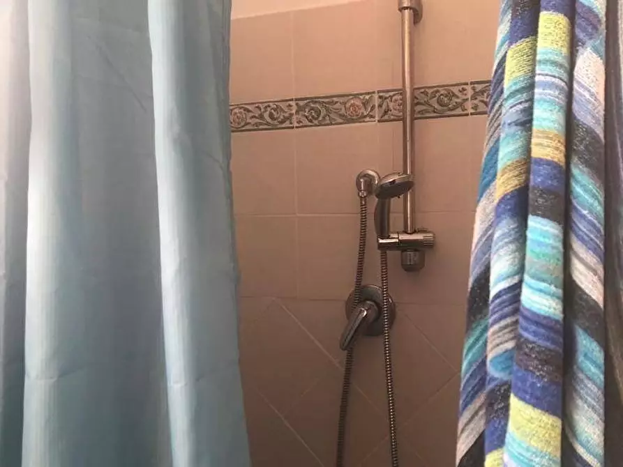 Immagine 17 di Villetta a schiera in vendita  a Carrara