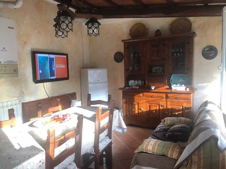 Immagine 6 di Villetta a schiera in vendita  a Carrara