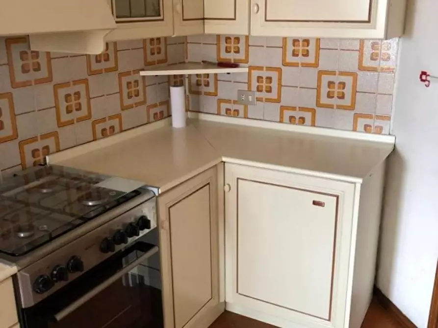 Immagine 6 di Appartamento in vendita  a Massa