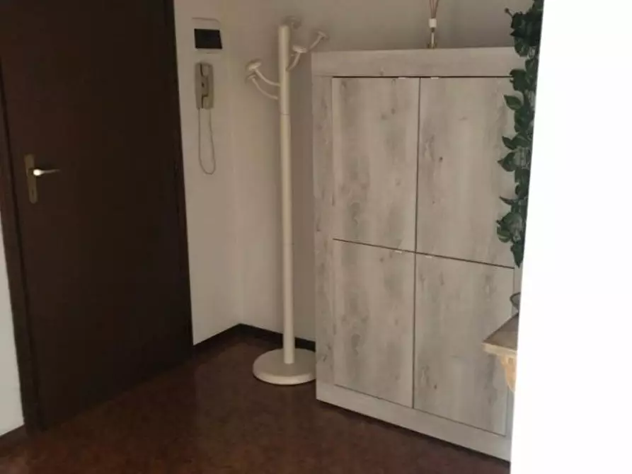 Immagine 10 di Appartamento in vendita  a Massa