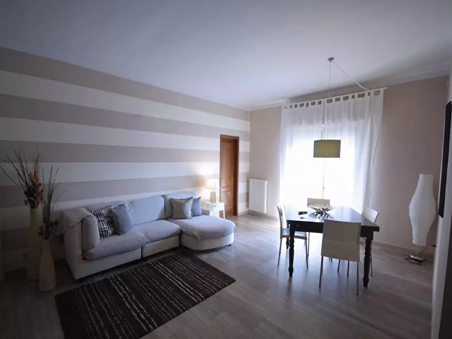 Immagine 2 di Appartamento in affitto  a Capannori