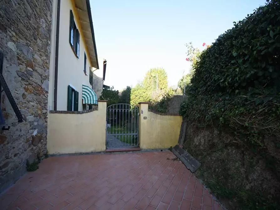 Immagine 2 di Appartamento in affitto  a Capannori
