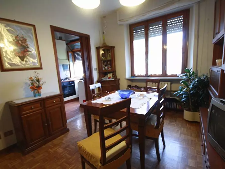 Immagine 18 di Appartamento in affitto  a Lucca